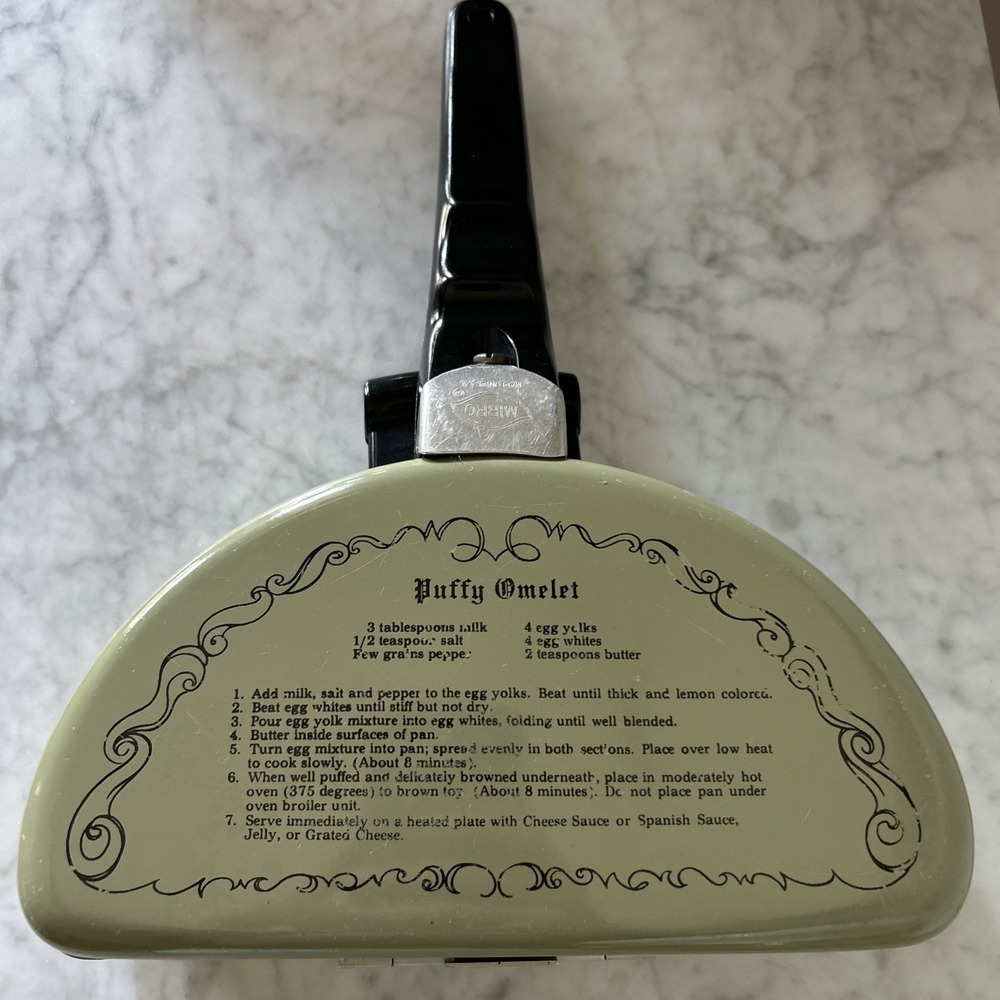 Vintage Mirro Omelet Maker Pans Double Fryer 2 Sided Green Cottagecore Kitchen